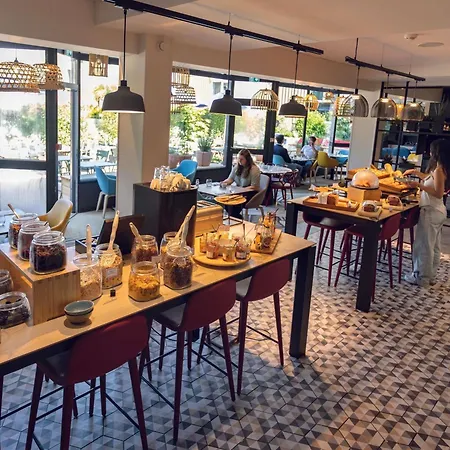 Novotel Rennes Alma-3